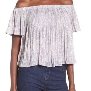 Storee pleated off the shoulder top EUC